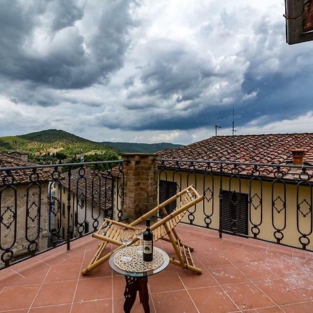Apartmán Art Rebus Tower In Tuscany Radda in Chianti Exteriér fotografie